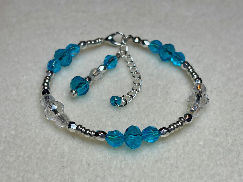 Handmade Beaded Holiday Necklace and Bracelet Set