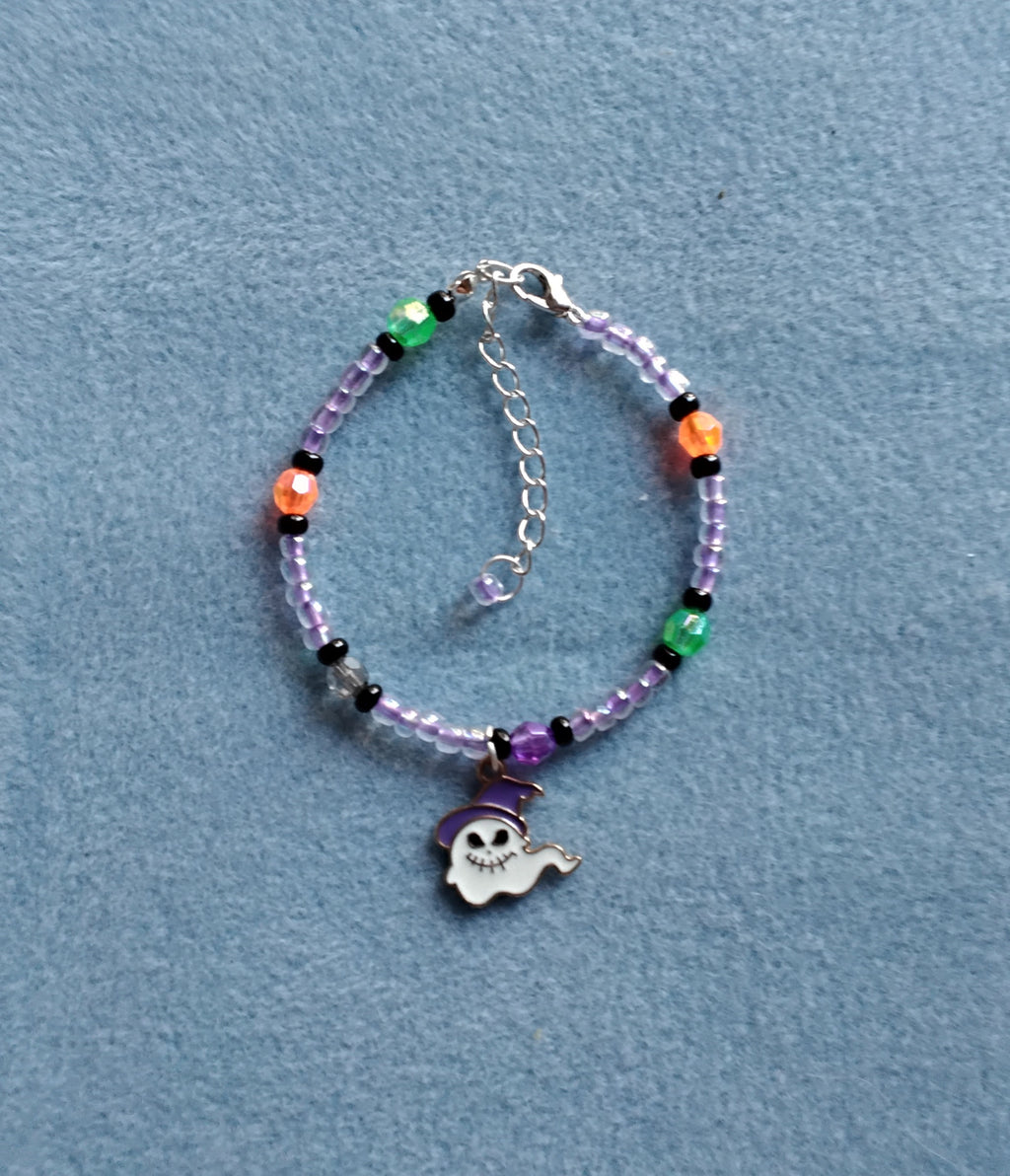 Handmade Beaded Halloween Bracelet (Ghost)