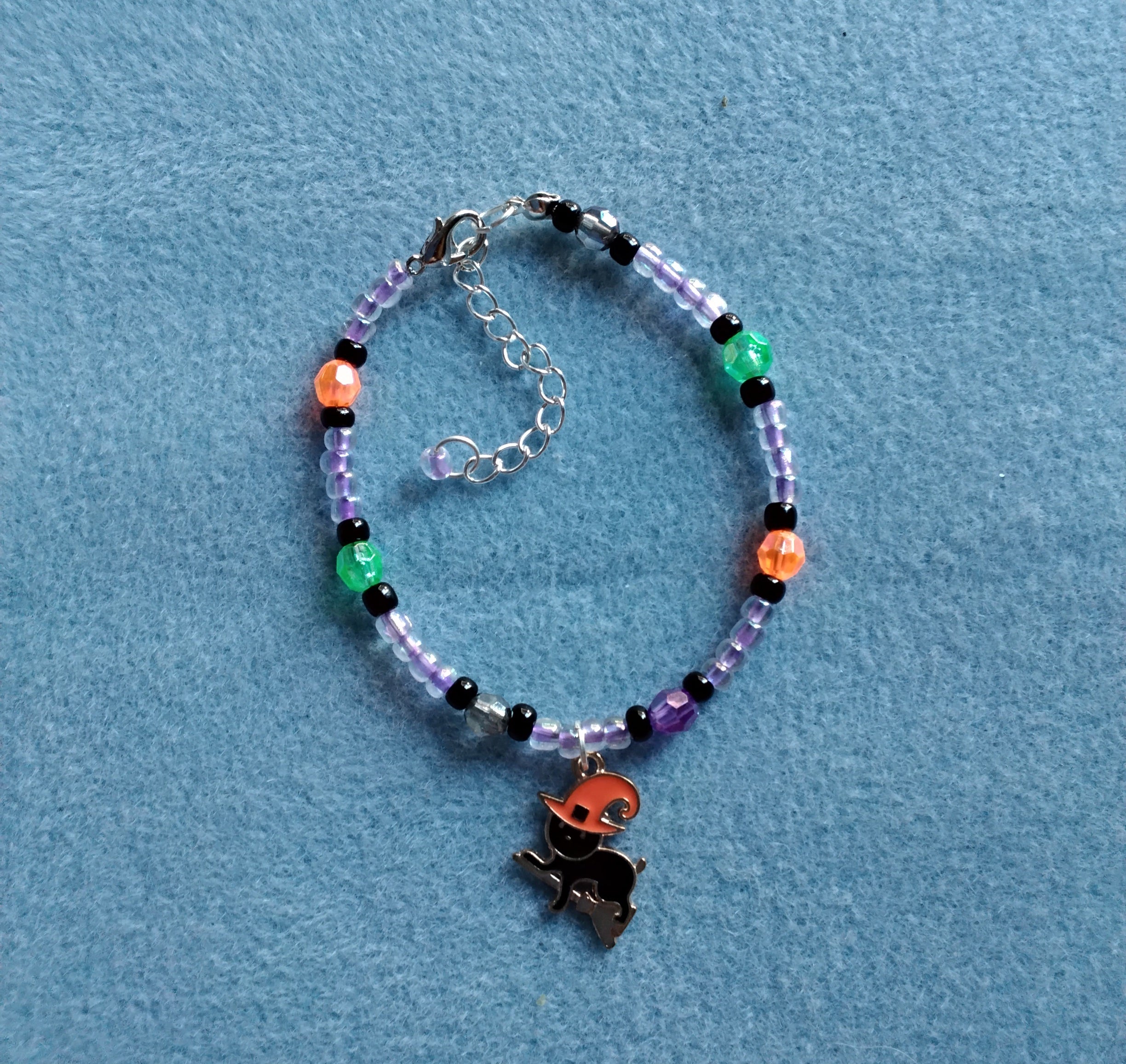 Handmade Beaded Halloween Bracelet (Cat Witch)